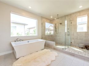 71 Einstein Way, Irvine CA 92618