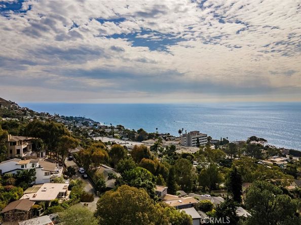 22332 Eagle Rock Way, Laguna Beach CA 92651