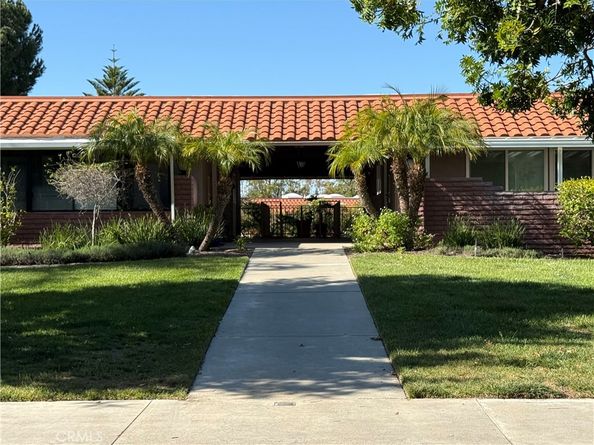 851 Ronda Mendoza B, Laguna Woods CA 92637
