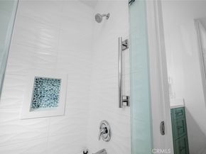 700 E Oceanfront, Newport Beach CA 92661