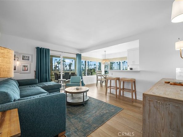 700 E Oceanfront, Newport Beach CA 92661