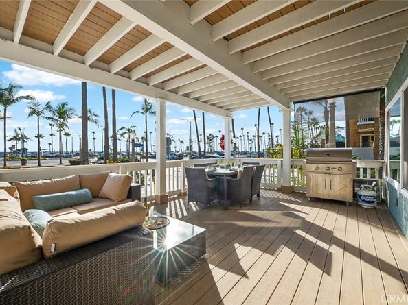 700 E Oceanfront, Newport Beach CA 92661