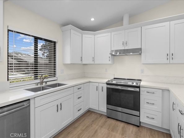 8646 Butte Circle 607E, Huntington Beach CA 92646