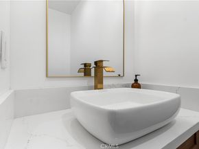 4908 W 109th Street, Inglewood CA 90304