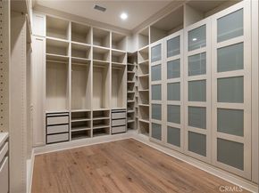 114 Great Oak, Irvine CA 92602