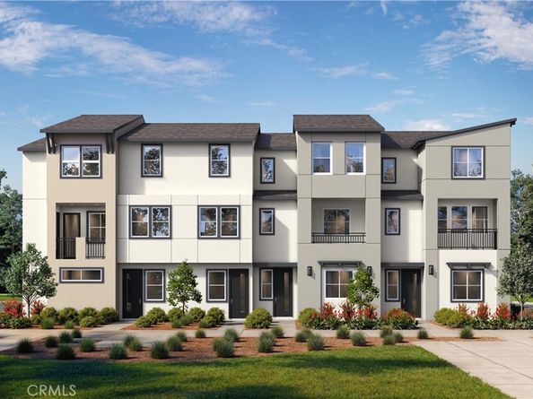 12720 Azure Way 27, Hawthorne CA 90250