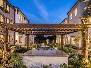 12720 Azure Way 27, Hawthorne CA 90250