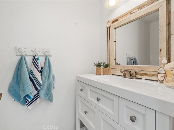 1041 Tustin Pines, Tustin CA 92780