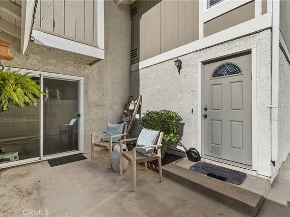 1041 Tustin Pines, Tustin CA 92780