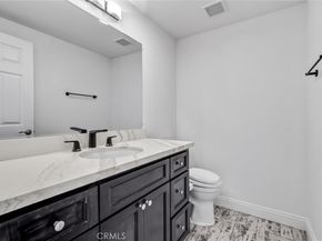 22271 Caminito Arroyo Seco 48, Laguna Hills CA 92653