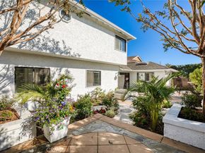 16401 Serenade Lane, Huntington Beach CA 92647