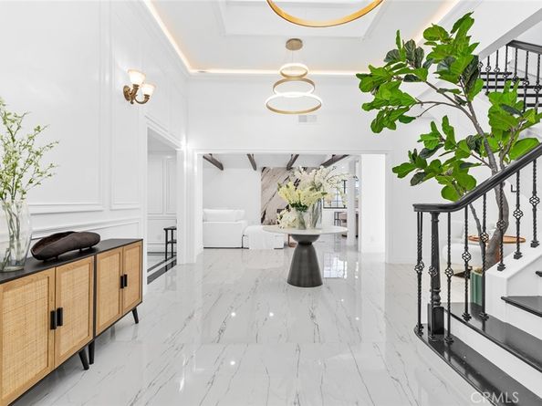 16401 Serenade Lane, Huntington Beach CA 92647