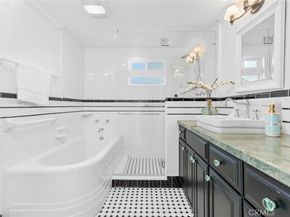 16401 Serenade Lane, Huntington Beach CA 92647