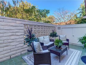 3008 Via Buena A, Laguna Woods CA 92637