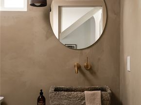 5415 Ash Street, Los Angeles CA 90042