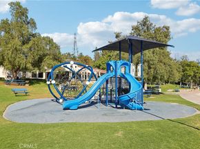 27301 Monforte, Mission Viejo CA 92692