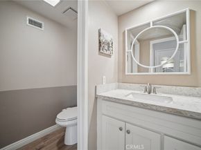 27301 Monforte, Mission Viejo CA 92692