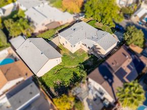 10833 McVine Ave Avenue, Sunland CA 91040