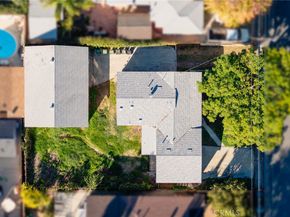 10833 McVine Ave Avenue, Sunland CA 91040