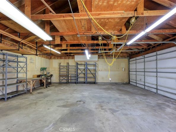 10833 McVine Ave Avenue, Sunland CA 91040