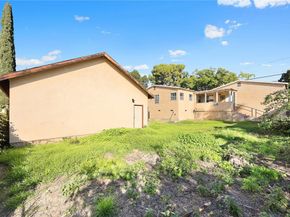 10833 McVine Ave Avenue, Sunland CA 91040