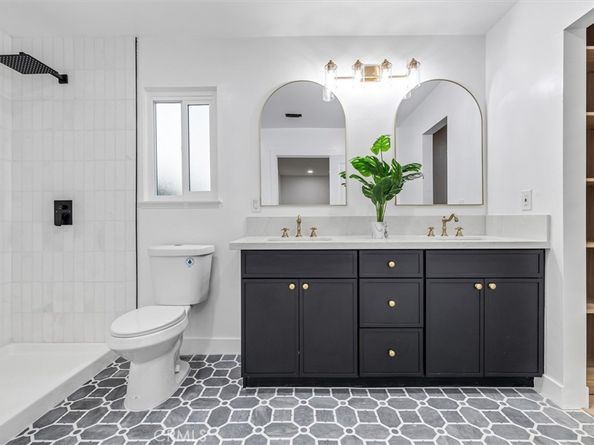 1781 E Warrenton, Anaheim CA 92805