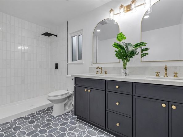 1781 E Warrenton, Anaheim CA 92805