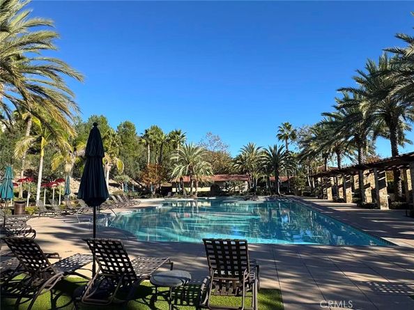 22 Lark, Lake Forest CA 92630