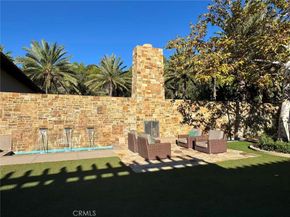 22 Lark, Lake Forest CA 92630