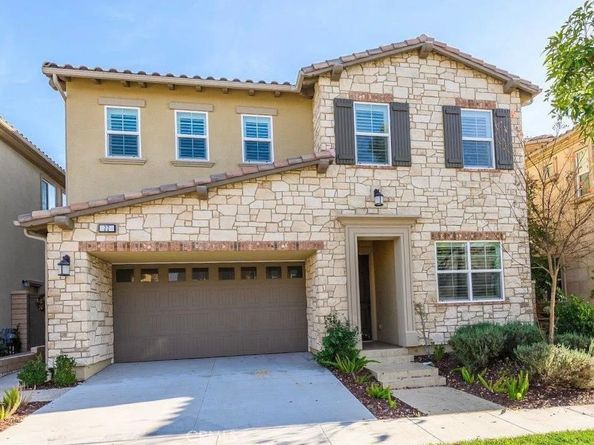 22 Lark, Lake Forest CA 92630