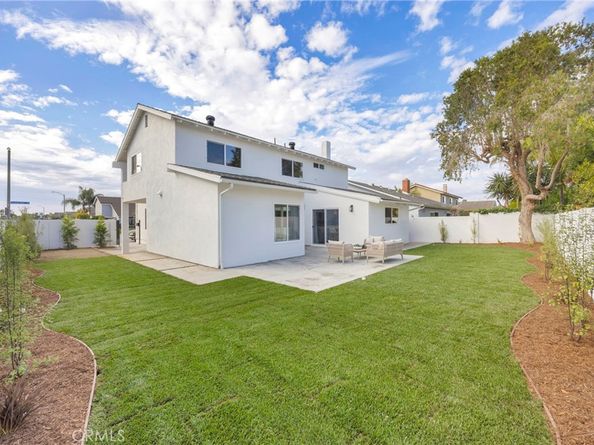 20942 Queens Park, Huntington Beach CA 92646