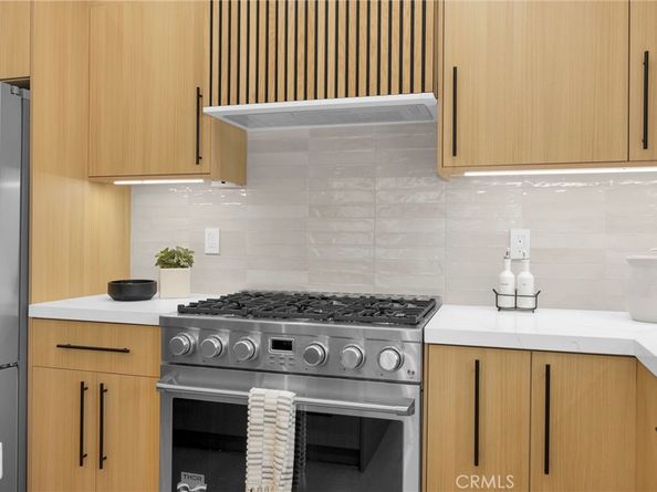 20942 Queens Park, Huntington Beach CA 92646