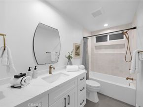 20942 Queens Park, Huntington Beach CA 92646