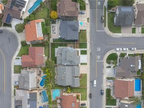 20942 Queens Park, Huntington Beach CA 92646