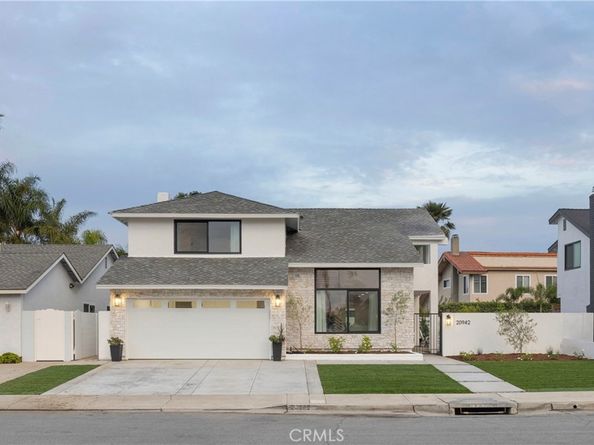 20942 Queens Park, Huntington Beach CA 92646
