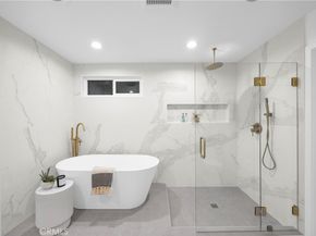 20942 Queens Park, Huntington Beach CA 92646