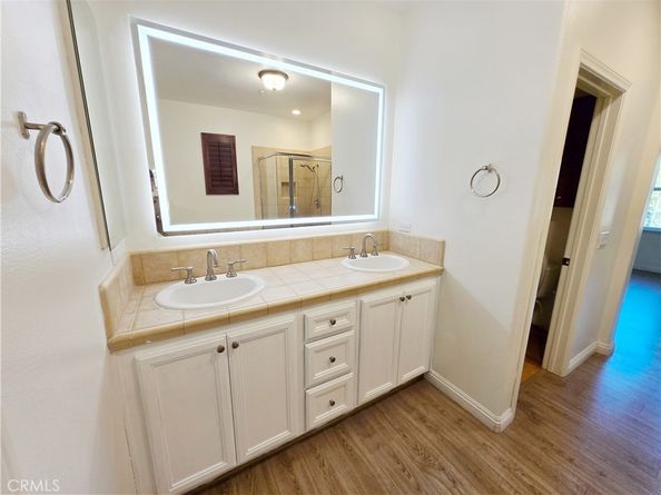 221 Lonetree, Irvine CA 92603