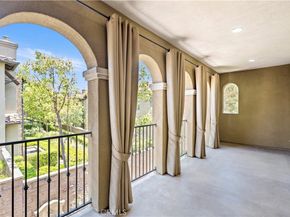 221 Lonetree, Irvine CA 92603