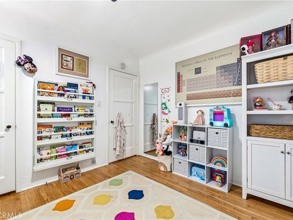 150 Ximeno, Long Beach CA 90803