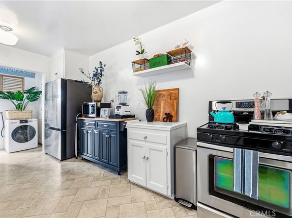 150 Ximeno, Long Beach CA 90803