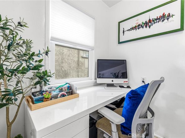 150 Ximeno, Long Beach CA 90803