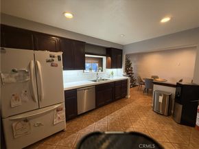 288 Royal Coach, Pomona CA 91767