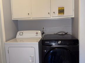 288 Royal Coach, Pomona CA 91767