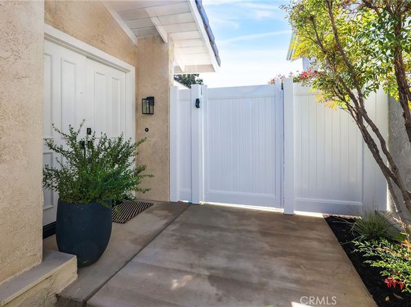 6 Osprey, Irvine CA 92604