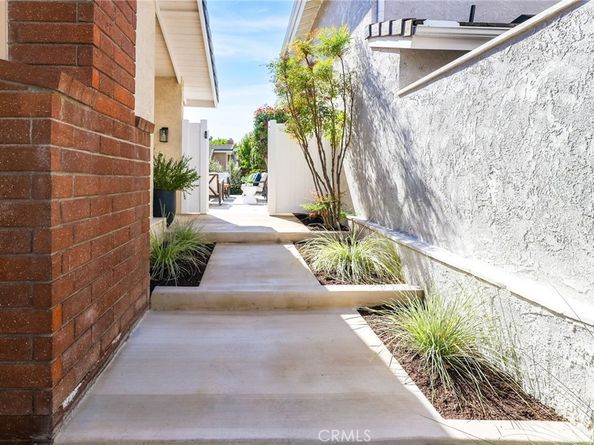 6 Osprey, Irvine CA 92604