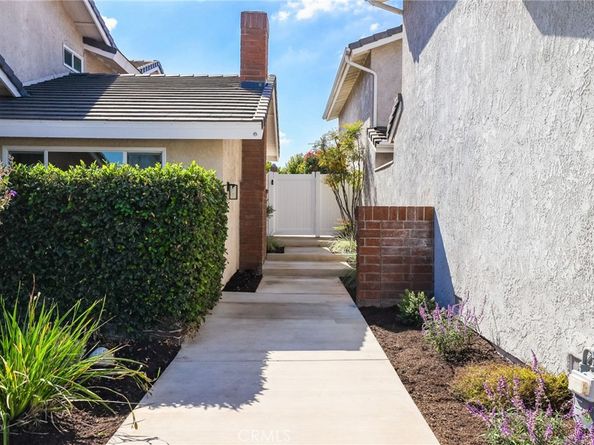 6 Osprey, Irvine CA 92604