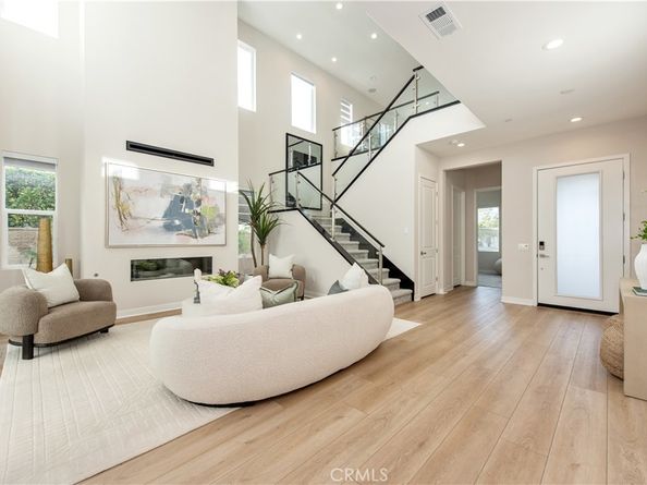 220 Holliston, Lake Forest CA 92630