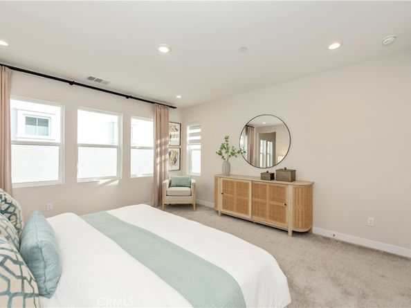 220 Holliston, Lake Forest CA 92630