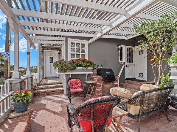 16935 S Pacific Avenue, Sunset Beach CA 90742
