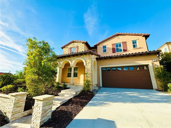 39 Barberry, Lake Forest CA 92630